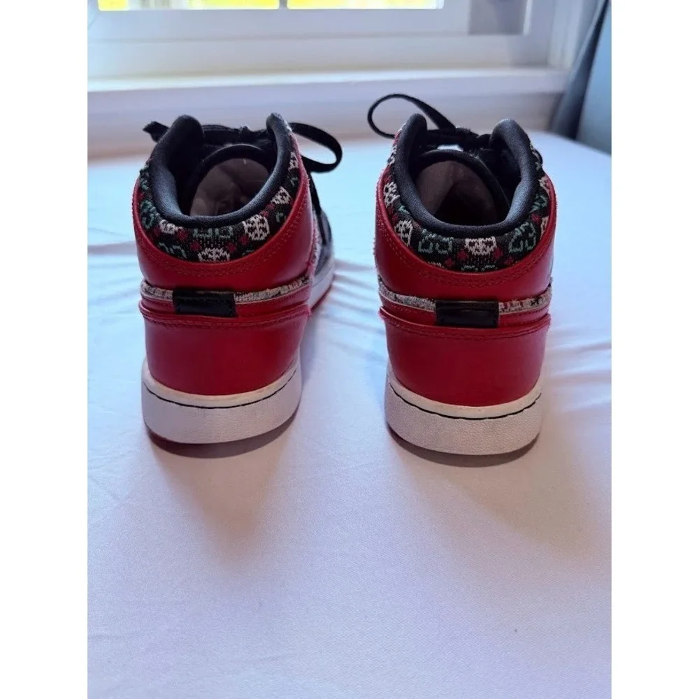 Nike stylish mid